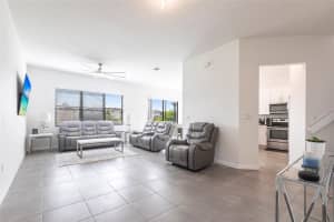 8820 MADRID CIRCLE, NAPLES, FL 34104 - MLS#MFRO6328544