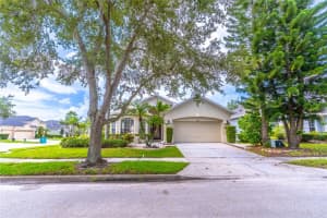 8508 LAKE WAVERLY LANE, ORLANDO, FL 32829 Sold 09/02/25