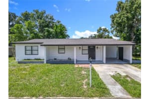 913 Merrimac St, DELTONA