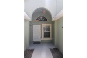 13009 ENTRADA DRIVE, ORLANDO, FL 32837 Sold 09/02/25