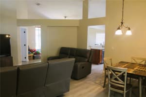 13009 ENTRADA DRIVE, ORLANDO, FL 32837 Sold 09/02/25