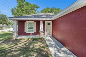 514 WASHINGTON AVENUE, EUSTIS, FL 32726 - MLS#MFRO6328876
