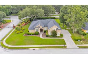 195 Shannon Oaks Dr, LAKELAND