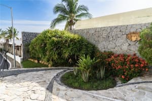 House No. 6 Calle Vientos Alisios Acapulco, FL  - MLS#MFRO6329109