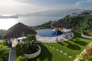 House No. 6 Calle Vientos Alisios Acapulco, FL  - MLS#MFRO6329109