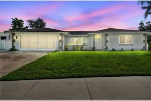 909 Whitewood Dr, DELTONA