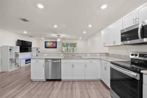3084 FIELDWOOD CIRCLE, ST CLOUD, FL 34772 - MLS#MFRO6329189