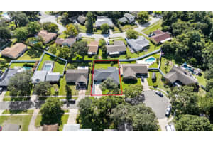 910 RED OAK COURT, WINTER SPRINGS, FL 32708 Sold 10/15/25