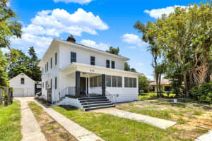 611 GROVE STREET, EUSTIS, FL 32726 - MLS#MFRO6329275