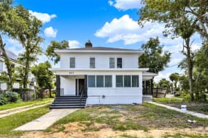 611 GROVE STREET, EUSTIS, FL 32726 - MLS#MFRO6329275