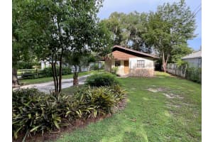 30848 DEAL DRIVE, SORRENTO, FL 32776 Sold 11/20/25