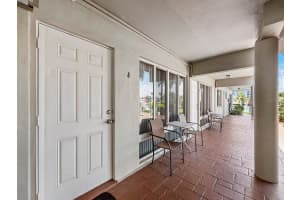 555 RIVERSIDE DRIVE, POMPANO BEACH, FL 33062 - MLS#MFRO6329335