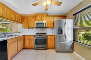 13909 GINGER CREEK BOULEVARD, ORLANDO, FL 32826 - MLS#MFRO6329338