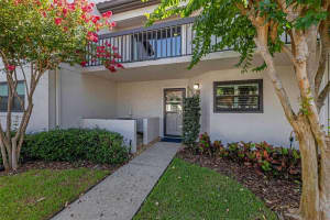 130 KILLARNEY BAY COURT, WINTER PARK, FL 32789 - MLS#MFRO6329395