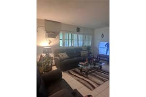 12 CATALINA DRIVE, DEBARY, FL 32713 Sold 09/25/25