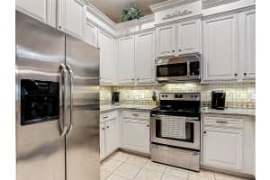 206 NW NEW PROVIDENCE #206, DAVENPORT, FL 33897 - MLS#MFRO6329476