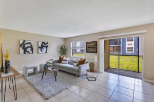 2531 ALAFAYA TRAIL, ORLANDO, FL 32826 - MLS#MFRO6329504