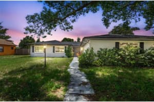1101 Abagail Dr, DELTONA