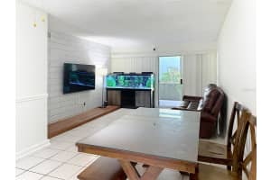 6519 NEWBERRY ROAD, GAINESVILLE, FL 32605 - MLS#MFRO6329577