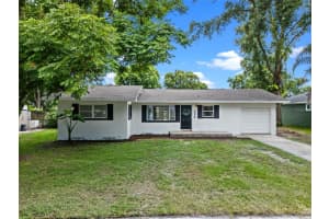 404 SOUTH STREET, FERN PARK, FL 32730 - MLS#MFRO6329626