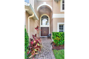 417 BELLA VIDA BOULEVARD, ORLANDO, FL 32828 - MLS#MFRO6329665
