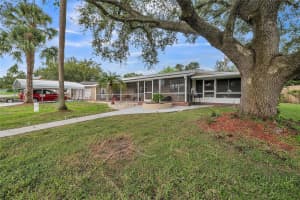 67 LAKE HENRY DRIVE, LAKE PLACID, FL 33852 - MLS#MFRO6329688