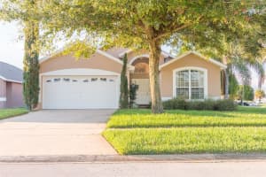 8115 Pomo Dr, KISSIMMEE