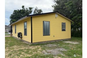 305 ARMOUR AVENUE, AUBURNDALE, FL 33823 - MLS#MFRO6329802