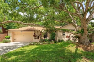 1671 Avalon Blvd, CASSELBERRY