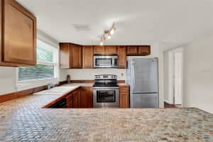 30137 ORANGE AVENUE, SORRENTO, FL 32776 - MLS#MFRO6329938