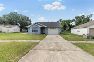 1726 TERRY CIRCLE, WINTER HAVEN, FL 33881 - MLS#MFRO6329986