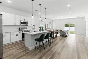 222 LUCILE WAY, ORLANDO, FL 32835 - MLS#MFRO6330026