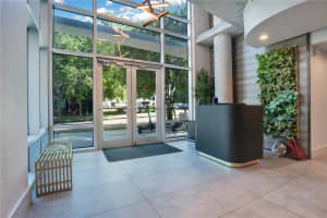 525 JACKSON STREET, ORLANDO, FL 32801 - MLS#MFRO6330052