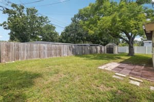 5502 PINE CIRCLE, ST PETERSBURG, FL 33703 - MLS#MFRO6330138