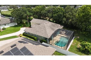 8011 CANYON LAKE CIRCLE, ORLANDO, FL 32835 - MLS#MFRO6330150