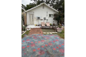 33 F STREET, FROSTPROOF, FL 33843 - MLS#MFRO6330164