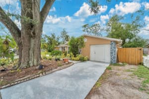 3508 ACORN STREET, TAMPA, FL 33619 - MLS#MFRO6330175