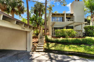105 FAIRWAY DRIVE, LONGWOOD, FL 32779 - MLS#MFRO6330225