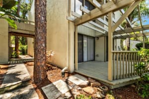 105 FAIRWAY DRIVE, LONGWOOD, FL 32779 - MLS#MFRO6330225