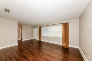 2810 SOUTHERN PARKWAY, BRADENTON, FL 34205 - MLS#MFRO6330239