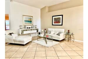 6704 WESTLAKE BOULEVARD, ORLANDO, FL 32810 - MLS#MFRO6330267