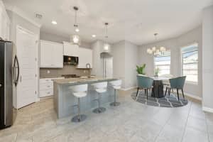 915 CRITTENDEN AVENUE, ORANGE CITY, FL 32763 Sold 08/26/25