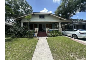 106 W Powhatan Ave, TAMPA