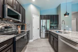 10960 INSIDE LOOP, ORLANDO, FL 32825 - MLS#MFRO6330407