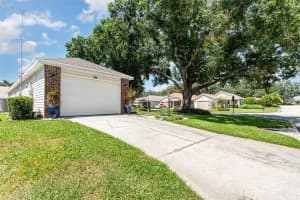 4525 EAGLEWOOD DRIVE, LEESBURG, FL 34748 - MLS#MFRO6330470