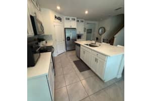 2924 CANARY LANE, TAVARES, FL 32778 - MLS#MFRO6330539