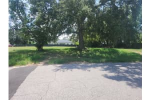 364 CAROLINA AVENUE, LAKE ALFRED, FL 33850 Sold 10/17/25