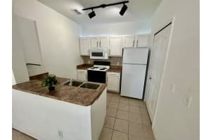 6137 METROWEST BOULEVARD, ORLANDO, FL 32835 - MLS#MFRO6330622