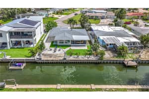 572 Baywood Dr N, DUNEDIN