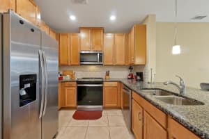 7565 LAUREATE BOULEVARD, ORLANDO, FL 32827 - MLS#MFRO6330795